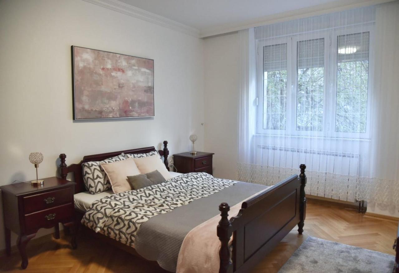 Apartment Carpe Diem In Belgrado Exterior foto
