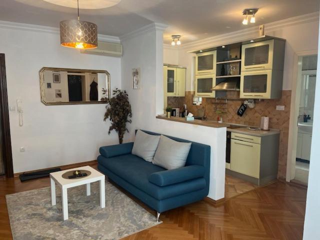Apartment Carpe Diem In Belgrado Exterior foto